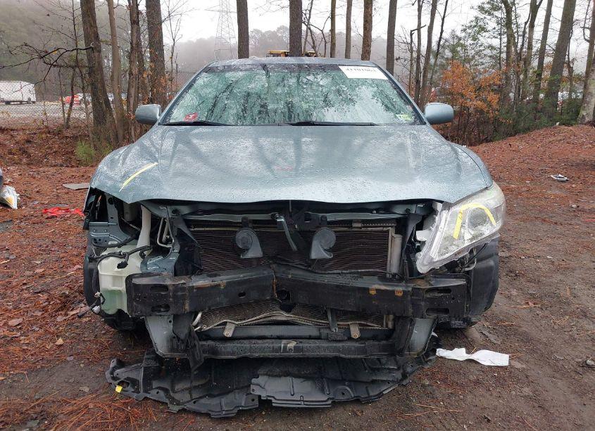 Photo 13 of 2011 Toyota Camry LE (VIN 4T1BF3EK9BU645630)