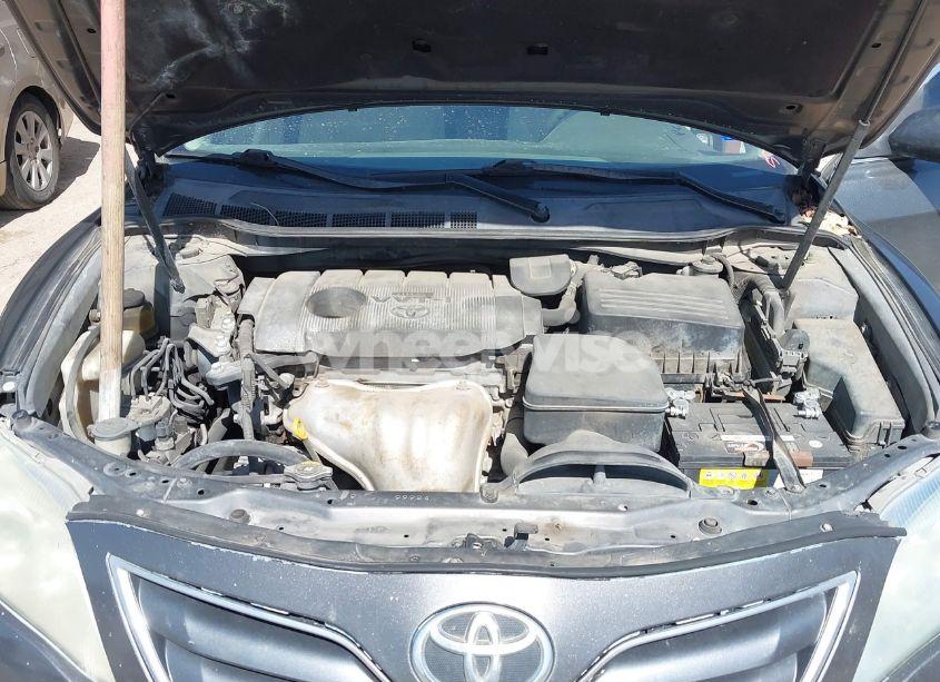 Photo 10 of 2011 Toyota Camry LE (VIN 4T1BF3EK9BU646289)
