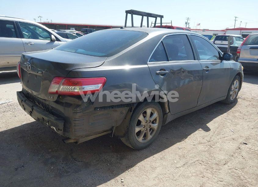 Photo 4 of 2011 Toyota Camry LE (VIN 4T1BF3EK9BU646289)