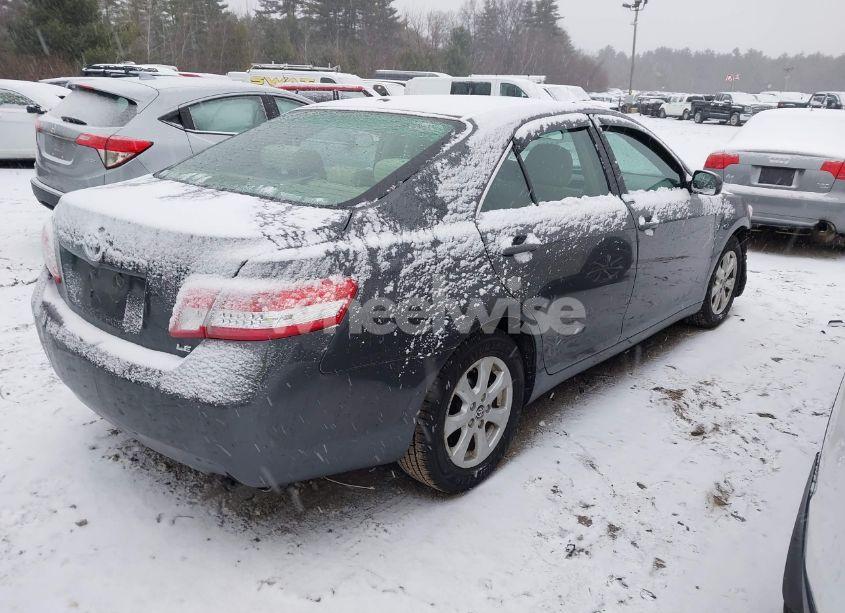 Photo 4 of 2011 Toyota Camry LE (VIN 4T1BF3EK9BU659818)