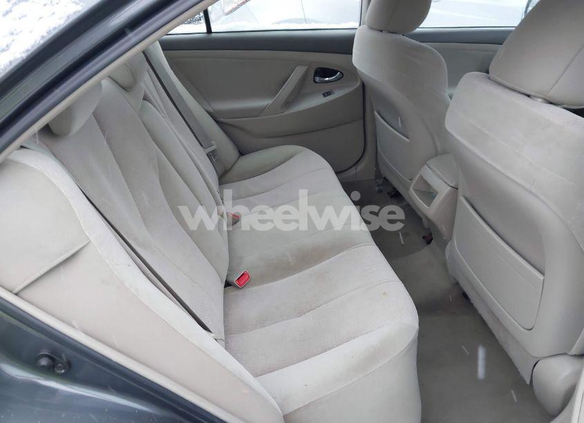 Photo 8 of 2011 Toyota Camry LE (VIN 4T1BF3EK9BU659818)