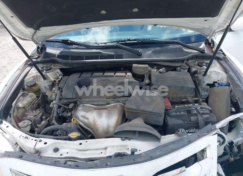 Photo 10 of 2011 Toyota Camry LE (VIN 4T1BF3EK9BU664789)