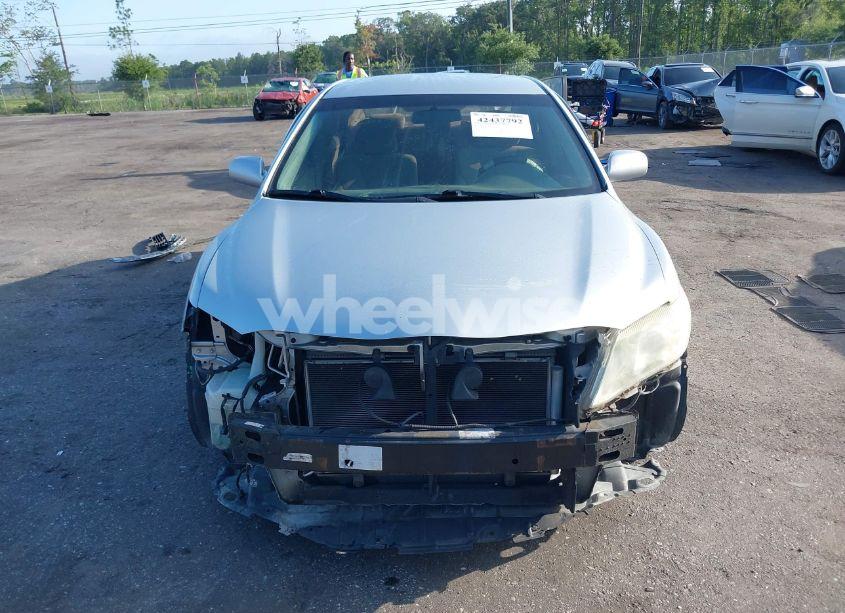 Photo 12 of 2011 Toyota Camry LE (VIN 4T1BF3EK9BU690874)