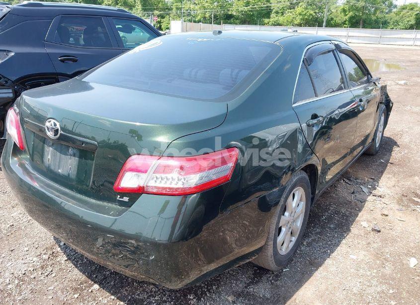 Photo 4 of 2011 Toyota Camry LE (VIN 4T1BF3EK9BU701940)