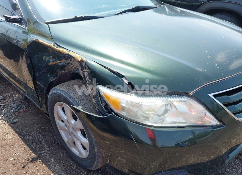 Photo 6 of 2011 Toyota Camry LE (VIN 4T1BF3EK9BU701940)