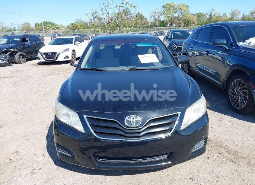 Photo 12 of 2011 Toyota Camry LE (VIN 4T1BF3EK9BU705003)
