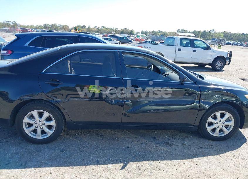 Photo 13 of 2011 Toyota Camry LE (VIN 4T1BF3EK9BU705003)