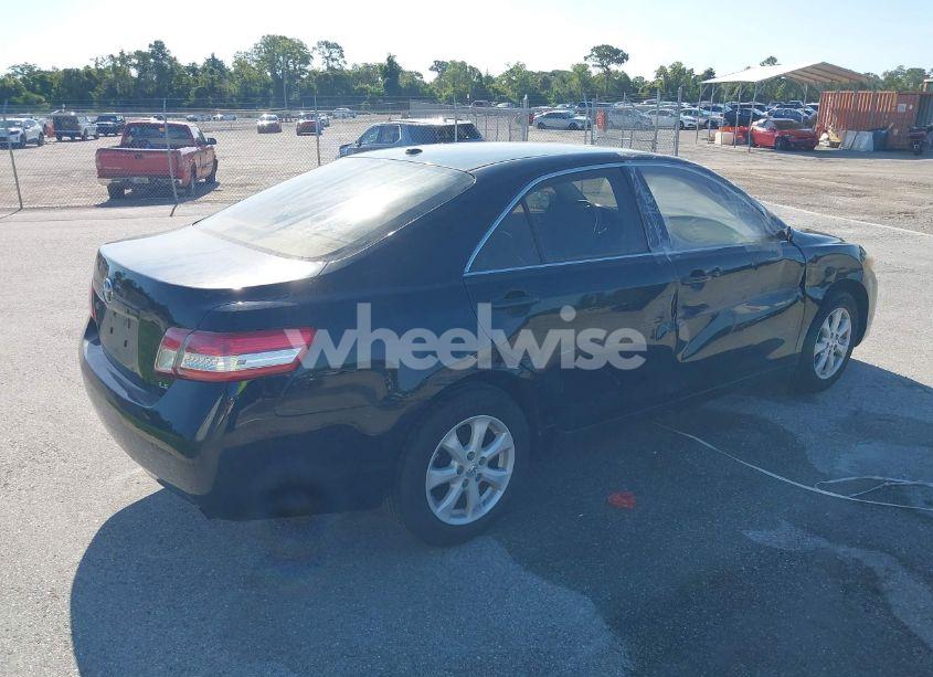 Photo 4 of 2011 Toyota Camry LE (VIN 4T1BF3EK9BU705003)