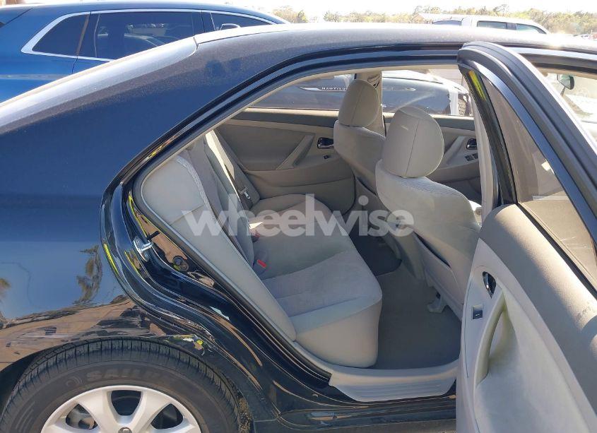 Photo 8 of 2011 Toyota Camry LE (VIN 4T1BF3EK9BU705003)