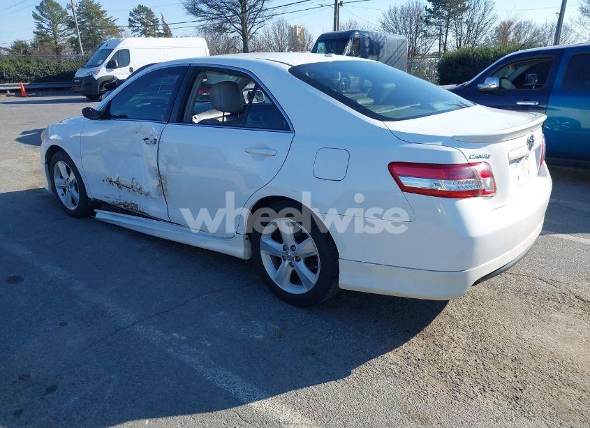Photo 3 of 2011 Toyota Camry SE (VIN 4T1BF3EK9BU718866)