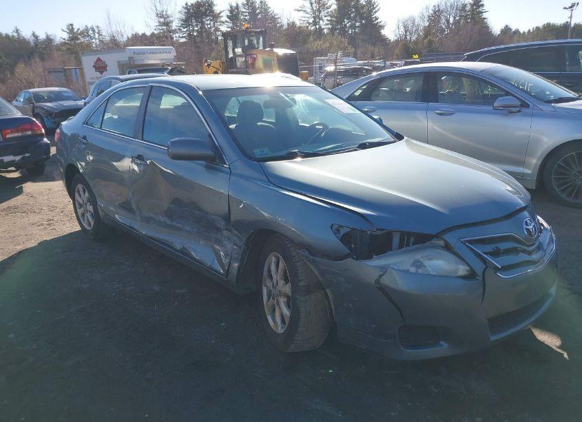 Photo 13 of 2011 Toyota Camry LE (VIN 4T1BF3EK9BU721413)