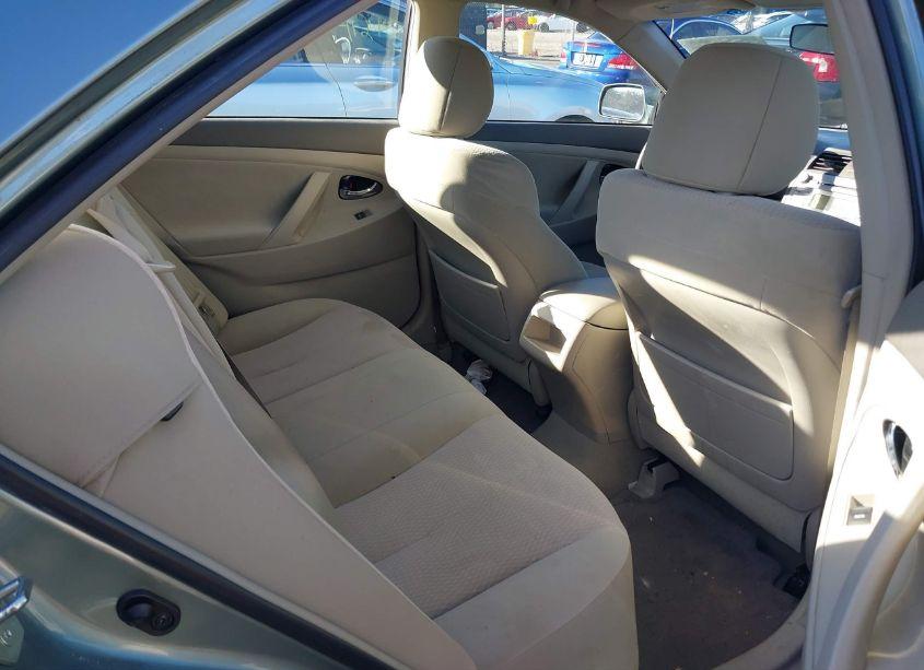 Photo 8 of 2011 Toyota Camry LE (VIN 4T1BF3EK9BU721413)