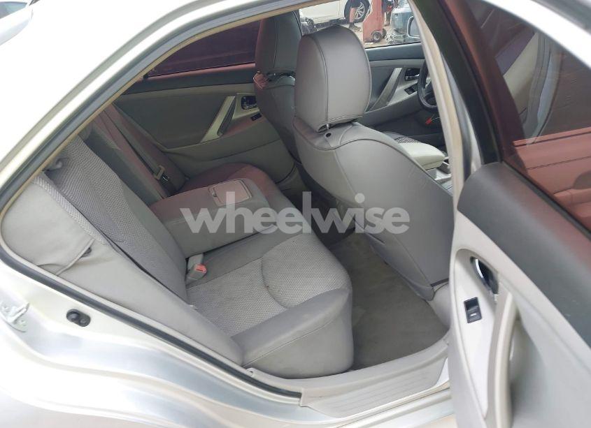 Photo 8 of 2011 Toyota Camry SE (VIN 4T1BF3EK9BU748210)