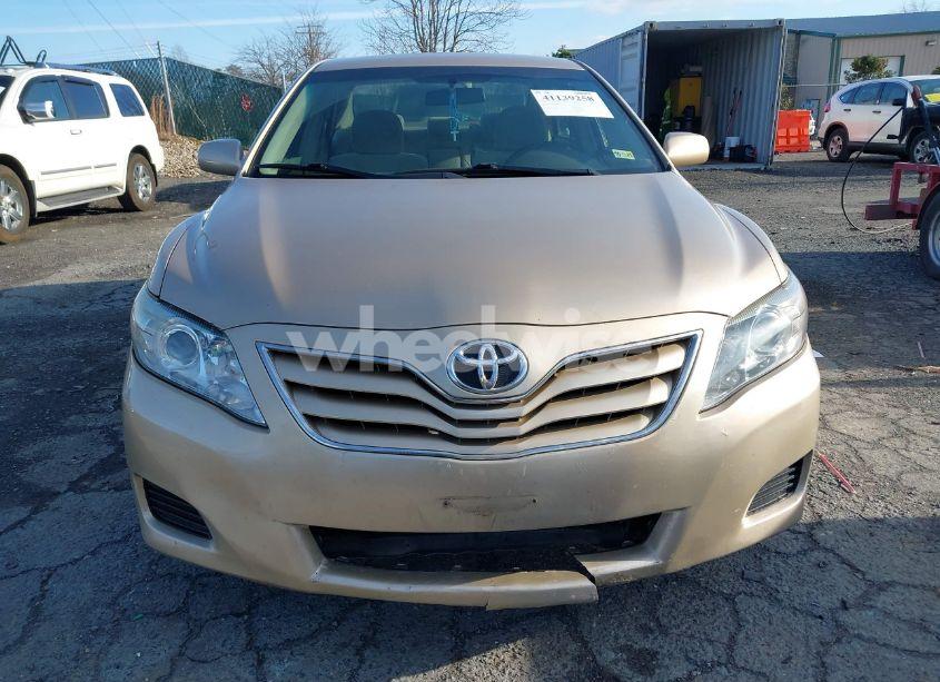 Photo 11 of 2011 Toyota Camry LE (VIN 4T1BF3EK9BU768005)