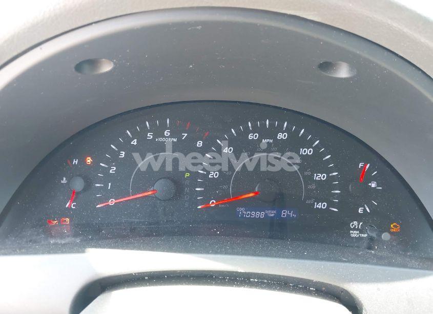 Photo 7 of 2010 Toyota Camry LE (VIN 4T1BF3EKXAU007191)