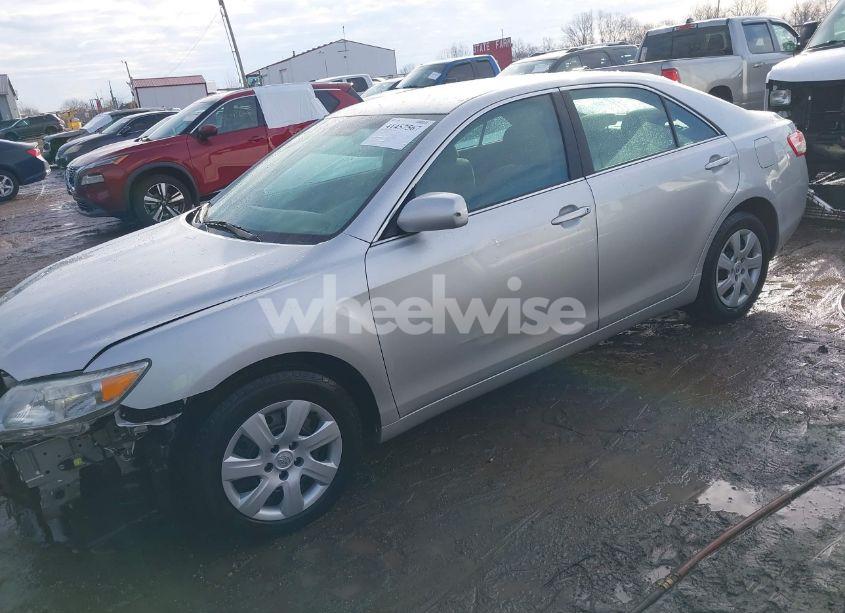 Photo 15 of 2010 Toyota Camry LE (VIN 4T1BF3EKXAU051966)