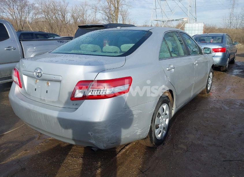 Photo 4 of 2010 Toyota Camry LE (VIN 4T1BF3EKXAU051966)