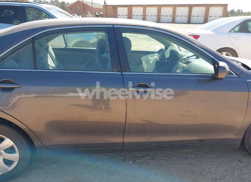 Photo 12 of 2010 Toyota Camry LE (VIN 4T1BF3EKXAU061963)