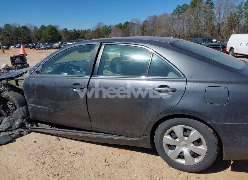 Photo 13 of 2010 Toyota Camry LE (VIN 4T1BF3EKXAU061963)