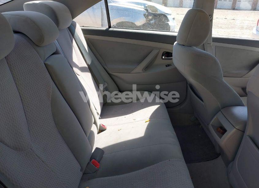 Photo 8 of 2010 Toyota Camry LE (VIN 4T1BF3EKXAU061963)