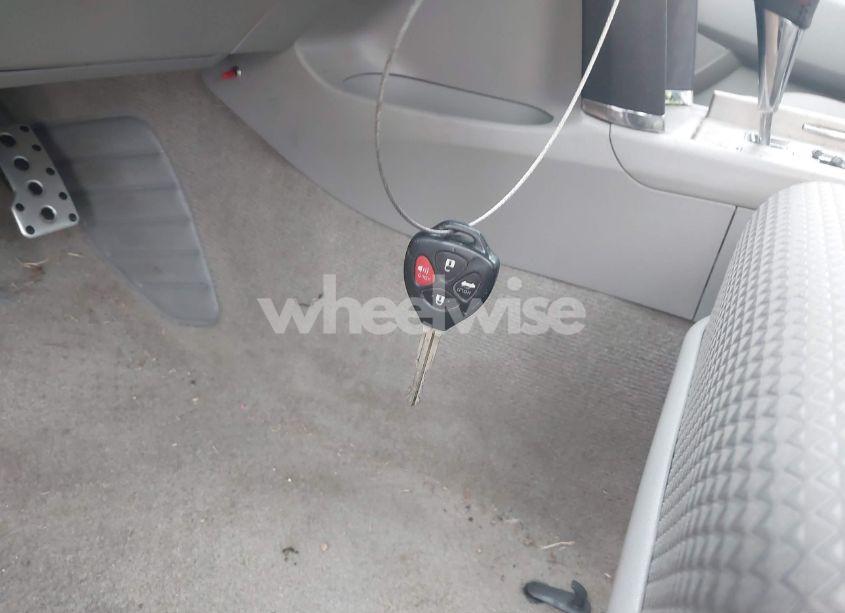 Photo 11 of 2010 Toyota Camry SE (VIN 4T1BF3EKXAU062952)