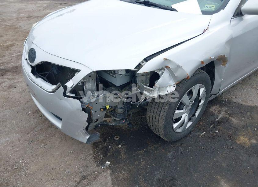 Photo 6 of 2010 Toyota Camry (VIN 4T1BF3EKXAU066631)