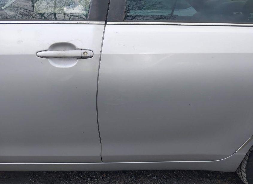 Photo 16 of 2010 Toyota Camry LE (VIN 4T1BF3EKXAU075037)