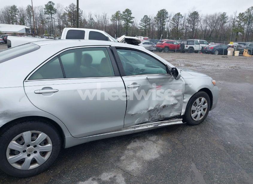 Photo 6 of 2010 Toyota Camry LE (VIN 4T1BF3EKXAU090184)