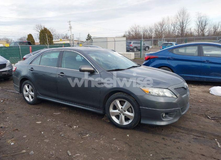 Photo 13 of 2010 Toyota Camry SE (VIN 4T1BF3EKXAU096230)