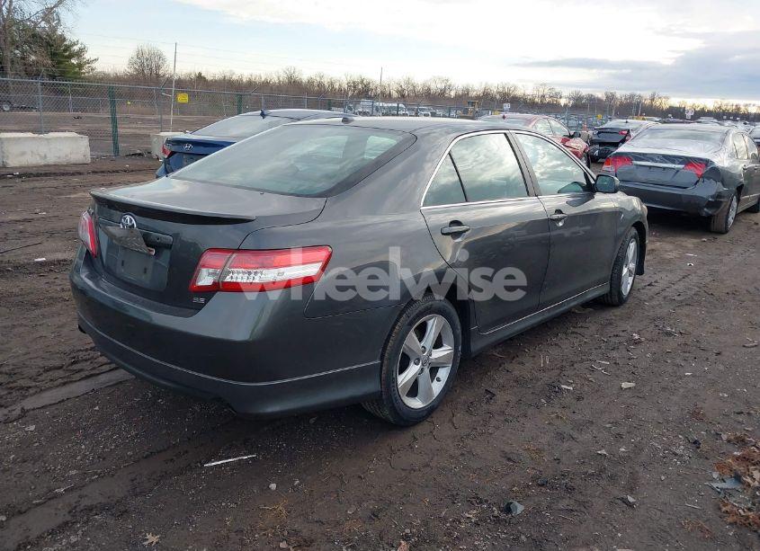 Photo 4 of 2010 Toyota Camry SE (VIN 4T1BF3EKXAU096230)