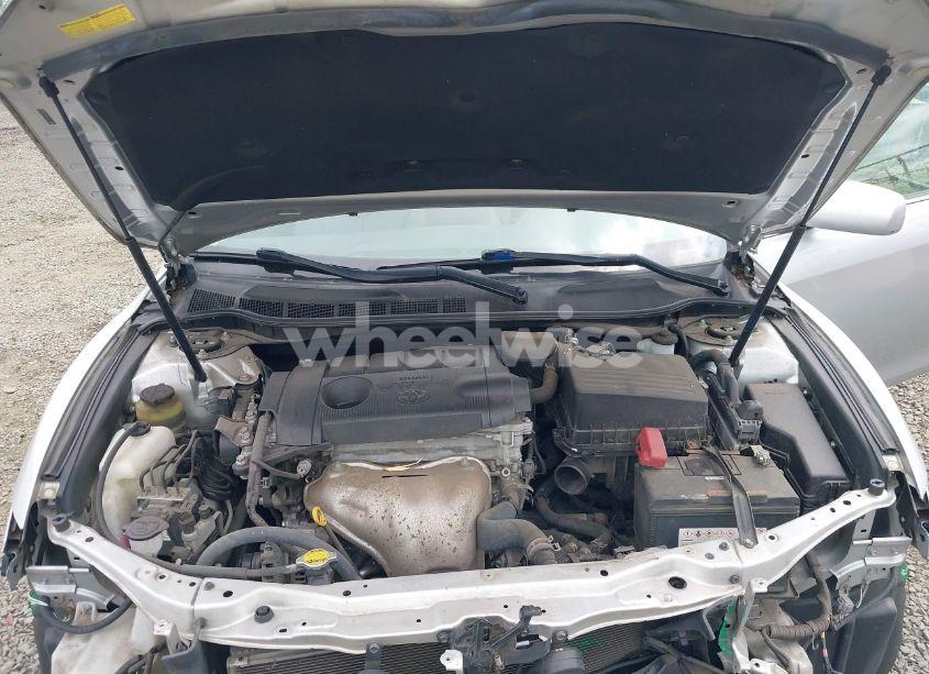 Photo 10 of 2010 Toyota Camry XLE (VIN 4T1BF3EKXAU096308)