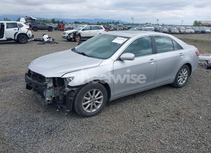 Photo 2 of 2010 Toyota Camry XLE (VIN 4T1BF3EKXAU096308)