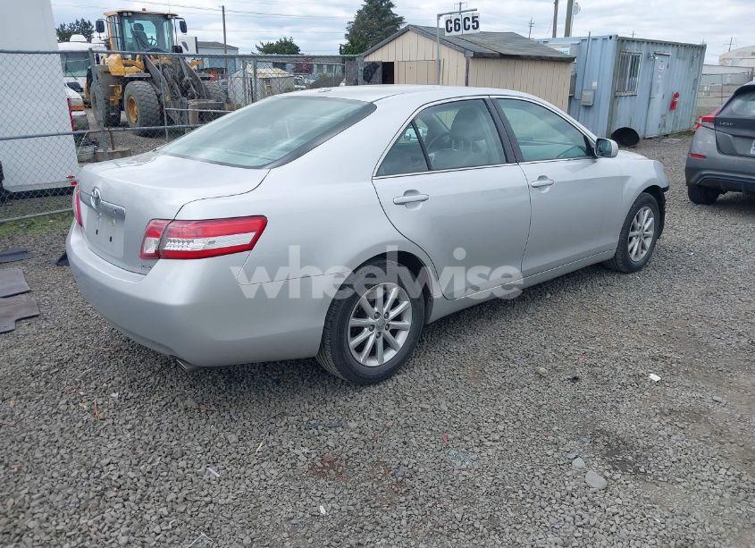Photo 4 of 2010 Toyota Camry XLE (VIN 4T1BF3EKXAU096308)