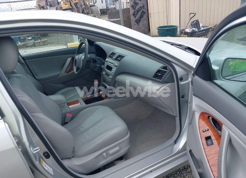 Photo 5 of 2010 Toyota Camry XLE (VIN 4T1BF3EKXAU096308)