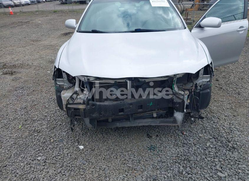 Photo 6 of 2010 Toyota Camry XLE (VIN 4T1BF3EKXAU096308)