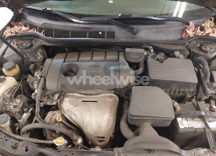 Photo 10 of 2010 Toyota Camry LE (VIN 4T1BF3EKXAU099502)