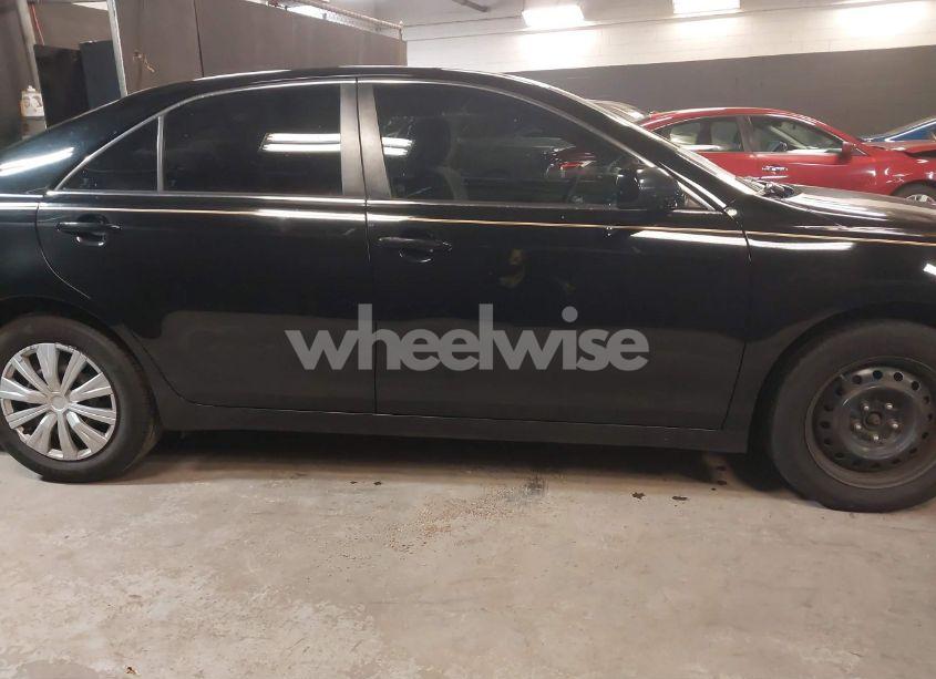 Photo 14 of 2010 Toyota Camry LE (VIN 4T1BF3EKXAU099502)