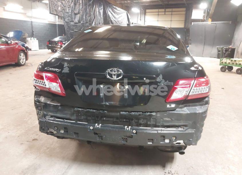 Photo 17 of 2010 Toyota Camry LE (VIN 4T1BF3EKXAU099502)