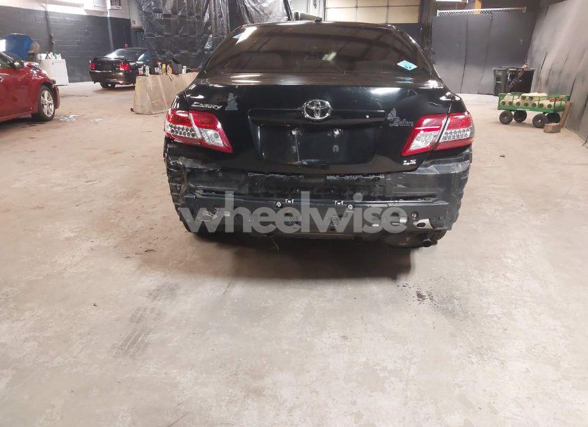 Photo 6 of 2010 Toyota Camry LE (VIN 4T1BF3EKXAU099502)