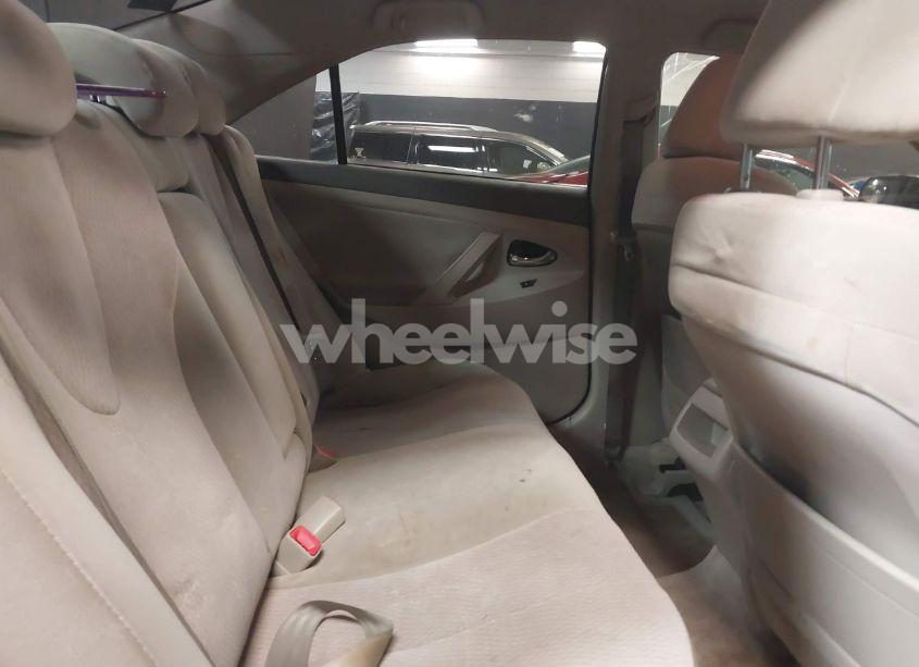 Photo 8 of 2010 Toyota Camry LE (VIN 4T1BF3EKXAU099502)