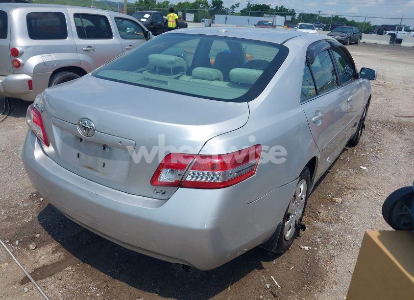 Photo 4 of 2010 Toyota Camry LE (VIN 4T1BF3EKXAU099788)