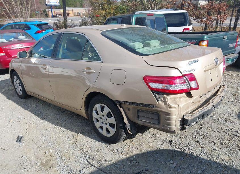 Photo 3 of 2010 Toyota Camry LE (VIN 4T1BF3EKXAU101703)