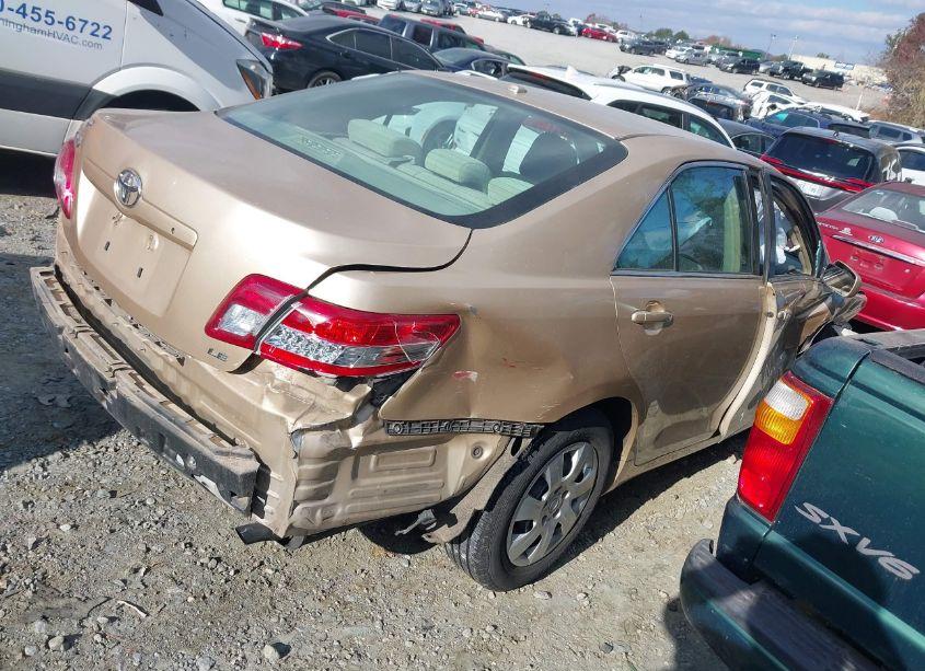 Photo 4 of 2010 Toyota Camry LE (VIN 4T1BF3EKXAU101703)