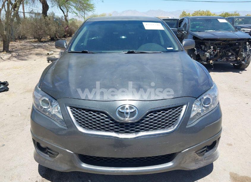 Photo 13 of 2010 Toyota Camry SE (VIN 4T1BF3EKXAU103001)