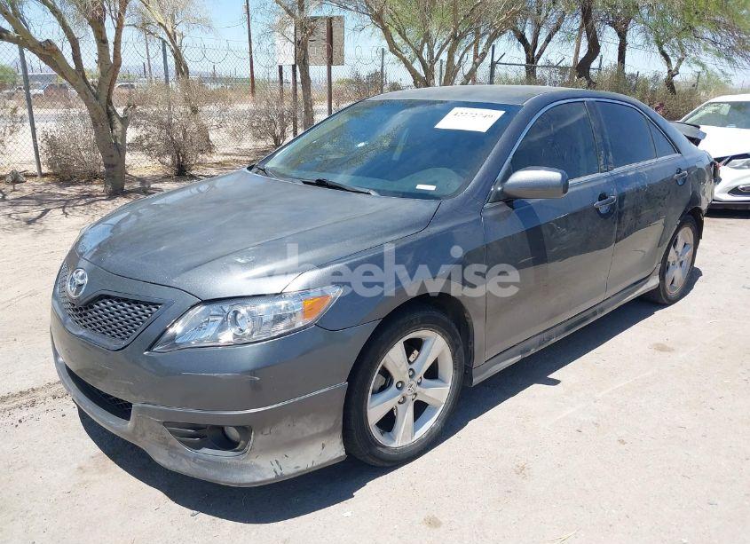 Photo 2 of 2010 Toyota Camry SE (VIN 4T1BF3EKXAU103001)