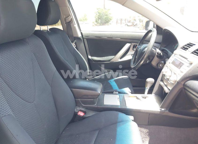 Photo 5 of 2010 Toyota Camry SE (VIN 4T1BF3EKXAU103001)