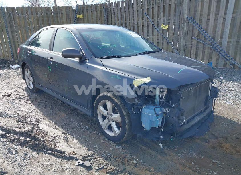 2010 Toyota Camry SE (VIN 4T1BF3EKXAU501387) main photo