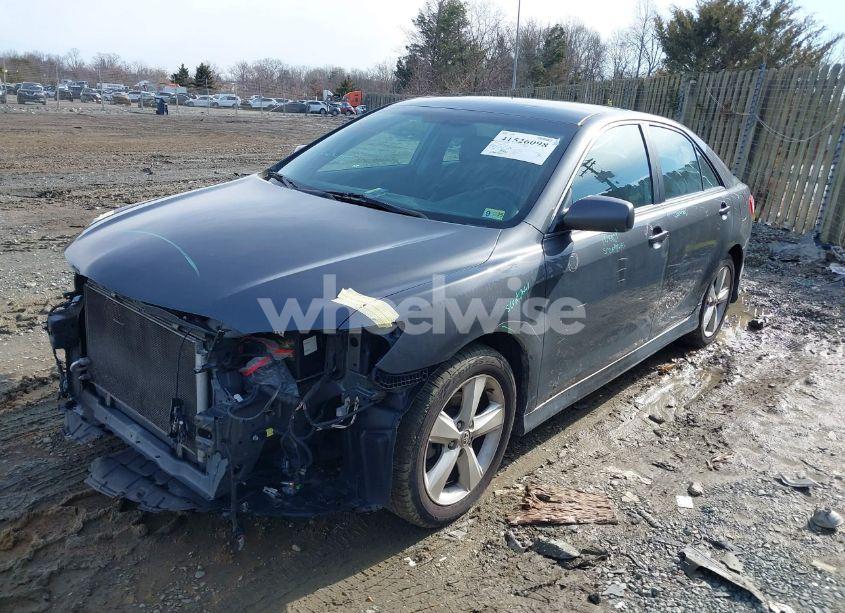 Photo 2 of 2010 Toyota Camry SE (VIN 4T1BF3EKXAU501387)