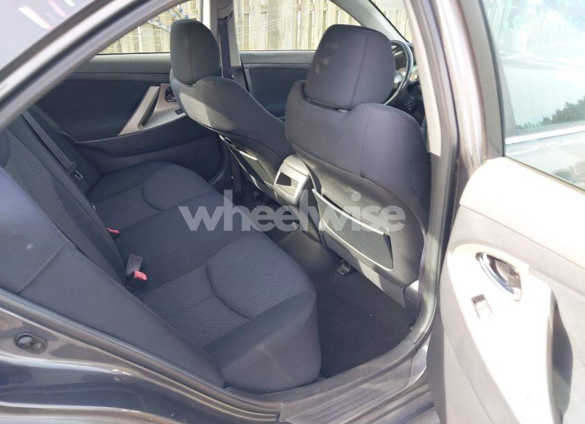 Photo 8 of 2010 Toyota Camry SE (VIN 4T1BF3EKXAU501387)