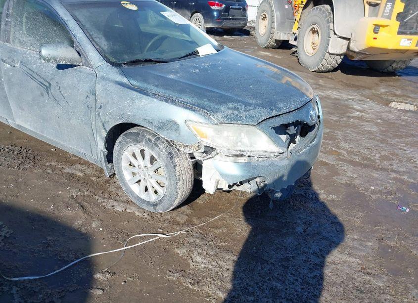 Photo 6 of 2010 Toyota Camry XLE (VIN 4T1BF3EKXAU508095)